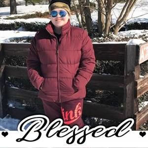 Meet your Posher, Kay